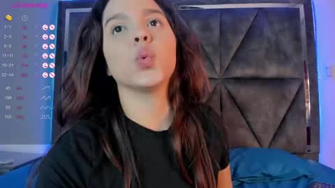 Elsa online show from 02/12/25, 03:16