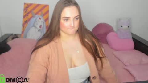 Snapshot of elsamails chatting on 12/29/24, 11:29 Elsa online show from 12/29/24, 11:29