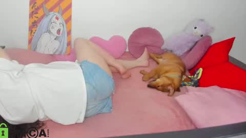 Snapshot of elsamails chatting on 12/31/24, 01:15 Elsa online show from 12/31/24, 01:15