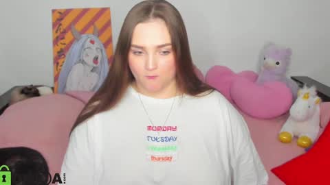 Snapshot of elsamails chatting on 01/14/25, 08:26 Elsa online show from 01/14/25, 08:26