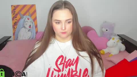 Snapshot of elsamails chatting on 01/18/25, 08:09 Elsa online show from 01/18/25, 08:09