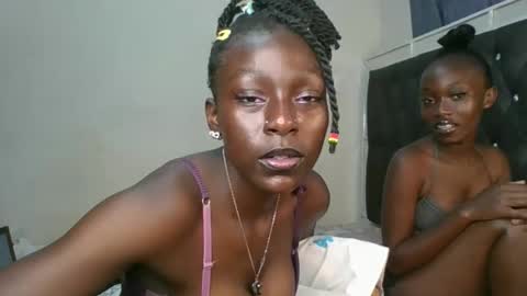 elsiejoy online show from 11/04/25, 07:40