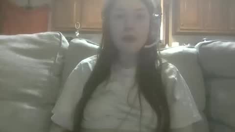 Elsie Rain online show from 04/24/26, 04:37