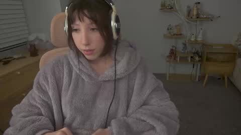 ELS online show from 12/01/25, 10:48