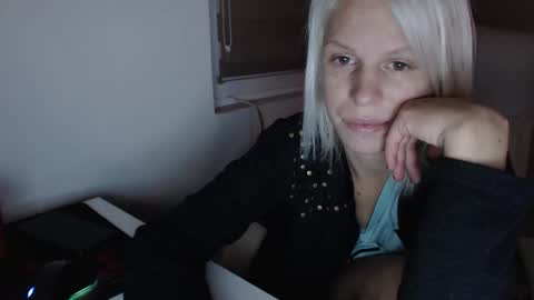 elssa_rush online show from 09/25/25, 02:04