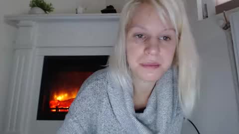 elssa_rush online show from 10/13/25, 04:56