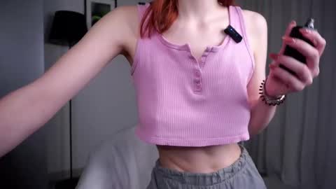 Snapshot of elvafoa chatting on 10/02/25, 01:12 Sophie online show from 10/02/25, 01:12