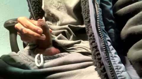 elvergg1 online show from 01/11/25, 10:51