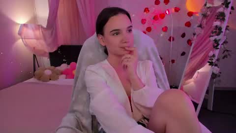 Elvienne online show from 07/01/26, 03:08