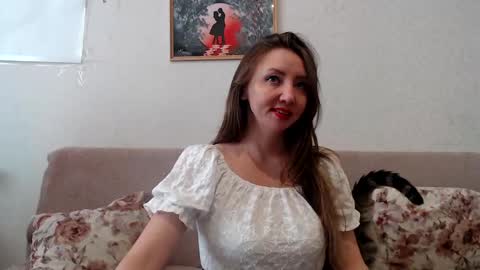 Snapshot of elvinasweet chatting on 06/01/26, 05:20 ElvinaSweet online show from 06/01/26, 05:20