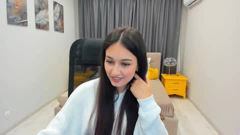 Elvira online show from 03/05/25, 09:16