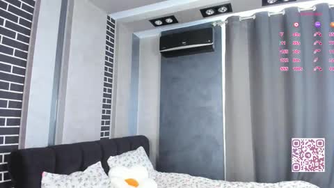 Alex online show from 09/20/25, 03:40