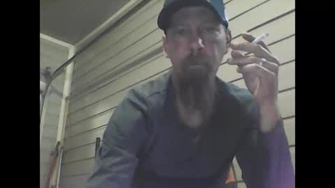 Snapshot of elwooood7 chatting on 12/27/24, 12:34 elwooood7 online show from 12/27/24, 12:34