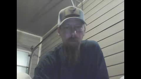 Snapshot of elwooood7 chatting on 12/29/24, 02:21 elwooood7 online show from 12/29/24, 02:21