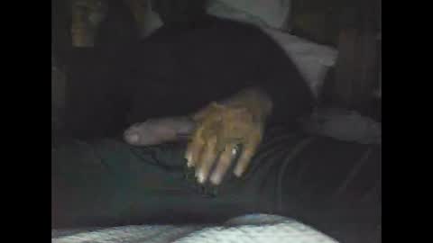 Snapshot of elwooood7 chatting on 02/10/25, 11:46 elwooood7 online show from 02/10/25, 11:46