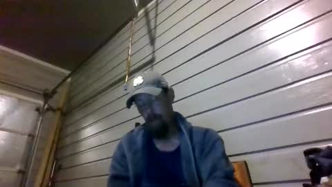 elwooood7 online show from 11/15/25, 12:23