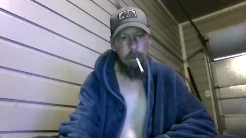 Snapshot of elwooood7 chatting on 03/07/26, 01:08 elwooood7 online show from 03/07/26, 01:08