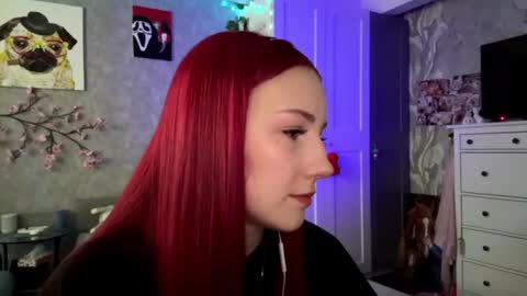Elya online show from 06/18/26, 09:09