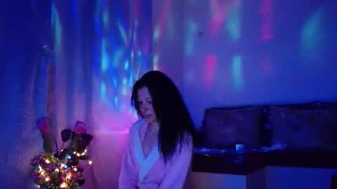 Elisa online show from 02/20/25, 09:53