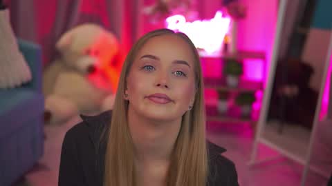 Snapshot of elyssawetxx chatting on 02/23/26, 07:55 Elyssa online show from 02/23/26, 07:55