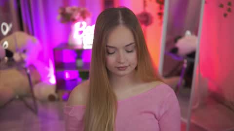 Elyssa online show from 03/12/26, 07:31