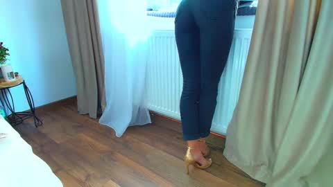 Ely online show from 02/24/25, 01:10