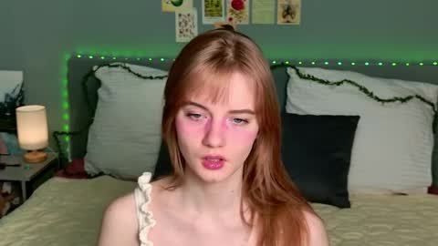 Snapshot of elza_hofffman chatting on 06/01/26, 06:53 Chloyka online show from 06/01/26, 06:53