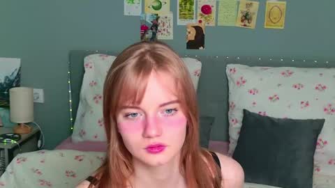 Snapshot of elza_hofffman chatting on 06/06/26, 06:34 Chloyka online show from 06/06/26, 06:34