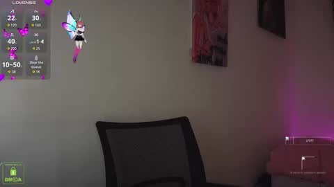 Snapshot of em1l1a chatting on 10/09/25, 08:51 Em1l1a online show from 10/09/25, 08:51