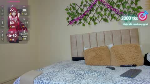 ema garcia  online show from 02/12/25, 02:21