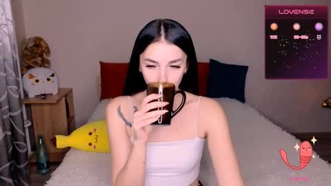 ema_grasie online show from 12/20/24, 08:49