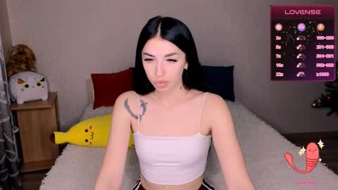 ema_grasie online show from 12/21/24, 09:12