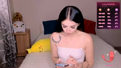 ema_grasie online show from 12/25/24, 11:22