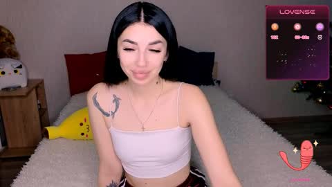 ema_grasie online show from 01/19/25, 05:48