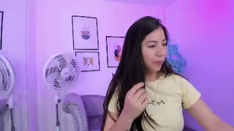 Ema louisx  online show from 12/12/24, 12:22