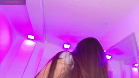 Ema louisx  online show from 03/05/25, 11:49