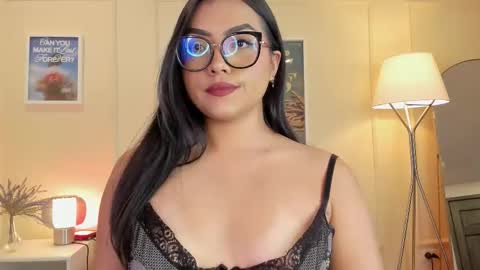 Ema online show from 12/20/25, 08:38