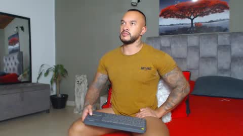 emanuelspencer online show from 10/07/25, 01:03