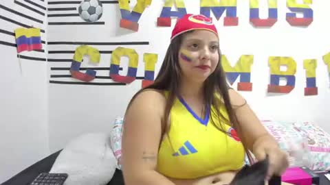 Snapshot of emawalker_ chatting on 06/27/26, 08:25 Ema Walker online show from 06/27/26, 08:25