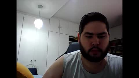 embarrassed_str8_3incher online show from 02/16/26, 06:59