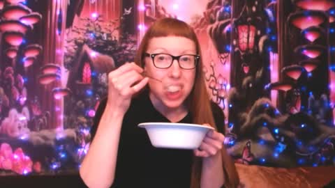 Snapshot of ember_starleena chatting on 02/04/25, 02:32 Ember Starleena online show from 02/04/25, 02:32