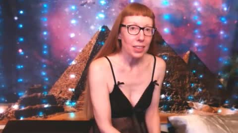 Snapshot of ember_starleena chatting on 02/20/25, 11:10 Ember Starleena online show from 02/20/25, 11:10