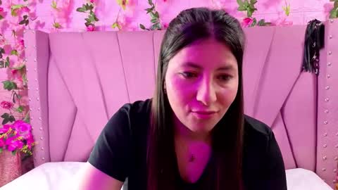 Snapshot of embercooper chatting on 02/05/26, 01:43 Ember online show from 02/05/26, 01:43