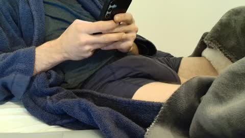 Snapshot of emberdominus chatting on 10/14/25, 08:20 EmberDominus online show from 10/14/25, 08:20