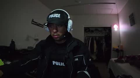 embersboudoir online show from 10/31/25, 02:12