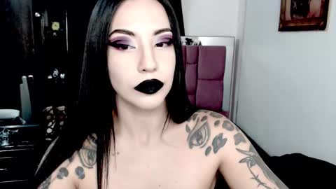 Emerald Black online show from 11/23/25, 05:07