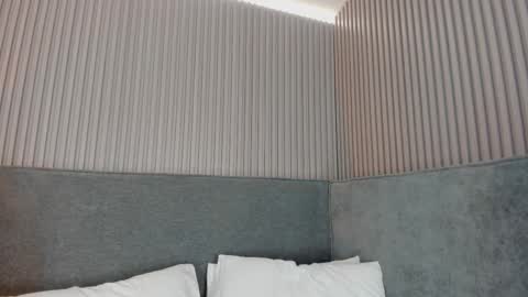 emelie_89 online show from 01/09/26, 11:35