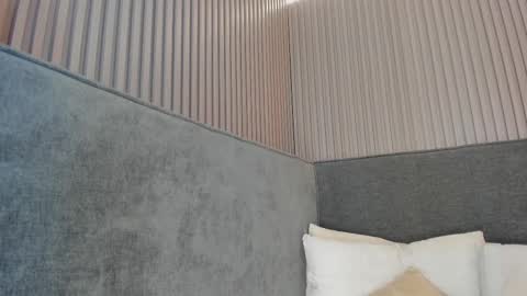 emelie_89 online show from 02/07/26, 11:47