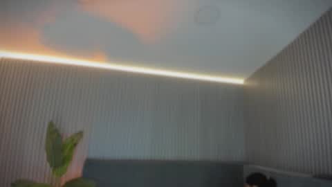 emelie_89 online show from 03/16/26, 11:47