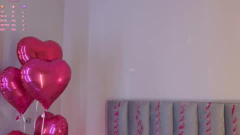 Snapshot of emely_deluxe chatting on 02/14/26, 09:28 Emely online show from 02/14/26, 09:28